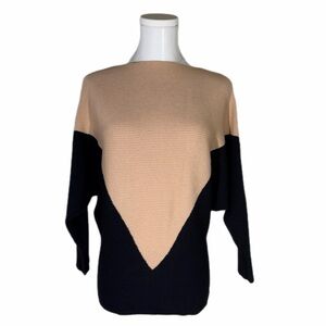 Northern Angel Colorblock Sweater in Black and tan Size M
